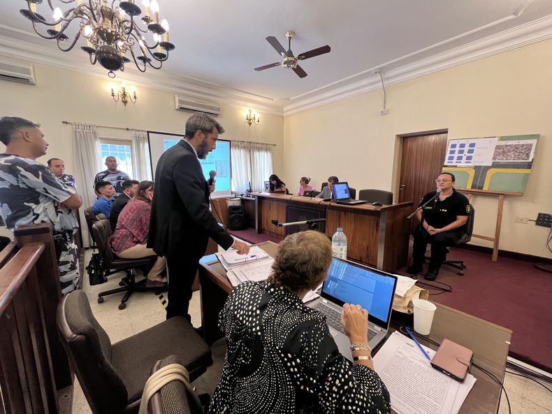 La oficial sub inspectora Vanesa Maiorano de Policía Científica, encargada de las pericias fotográficas del caso.
