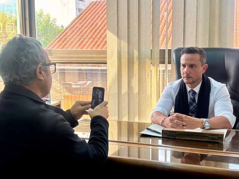Entrevista del periodista Alfonso Godoy al fiscal Francisco Furnari.