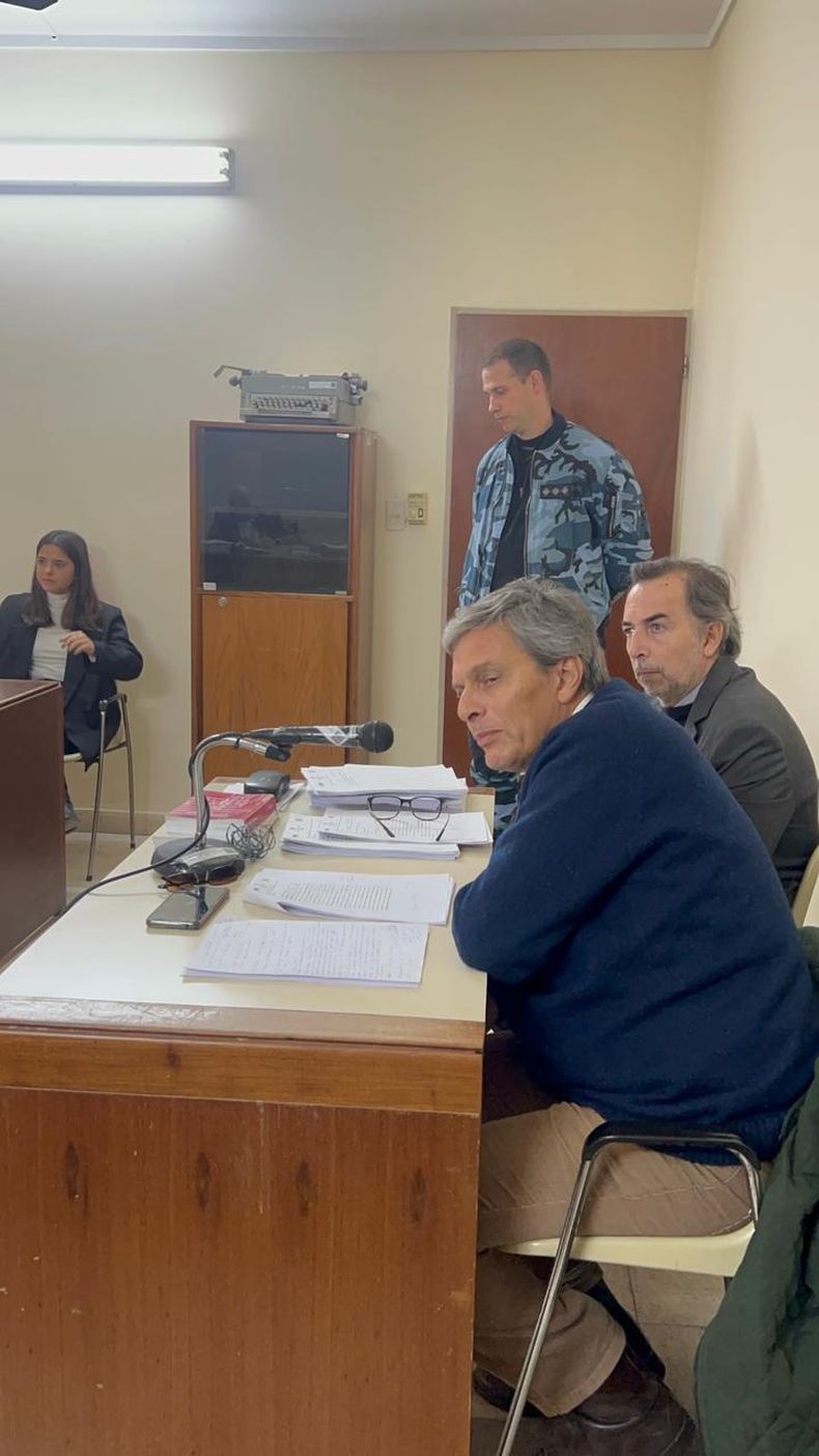 El fiscal Rubén Darío Giagnorio trazó los lineamientos iniciales, pero el imputado cuestionó a su abogado defensor antes de comenzar el debate.