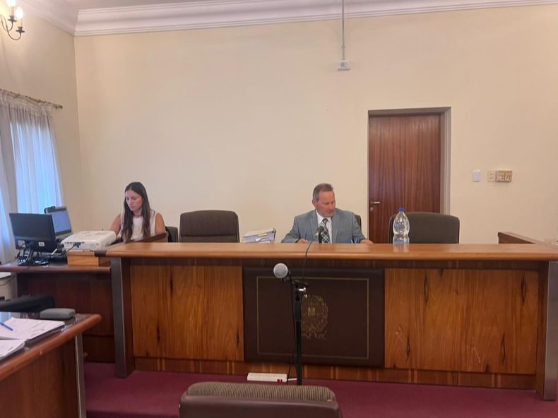 La psicóloga declaró ante el juez Guillermo Burrone y se sometió a las preguntas de la Fiscalía, de la abogada querellante y de la defensa.