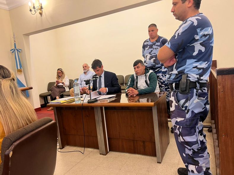 En los alegatos finales de la Defensa, Daniel Ryan, requirió la absolución por no quedar acreditada en forma categórica la autoría penal del acusado.