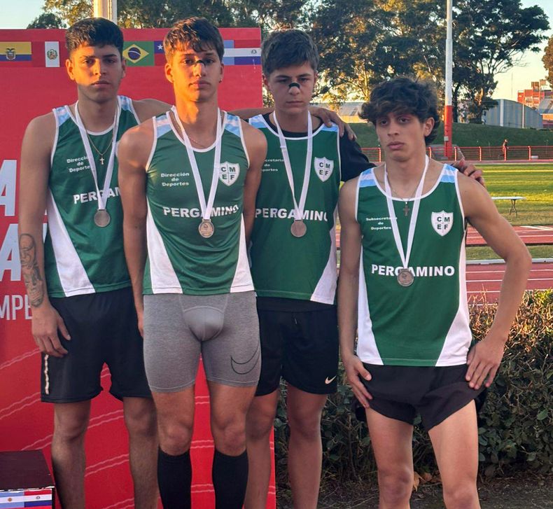 La posta 4x100 metros U18 de Pergamino que se colgó la medalla de bronce en