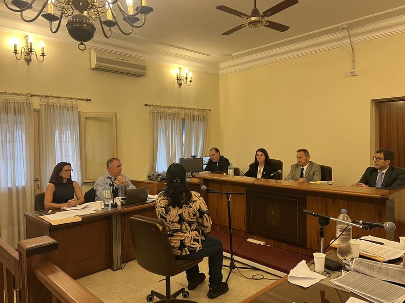 Juicio oral presidido por los jueces Guillermo Burrone, Marcela Santoro e Ignacio Uthurry; donde la acusación estuvo a cargo del fiscal Nelson Mastorchio.