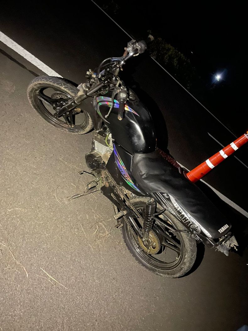 Motocicleta Yamaha YBR 125 involucrada en el siniestro vial.